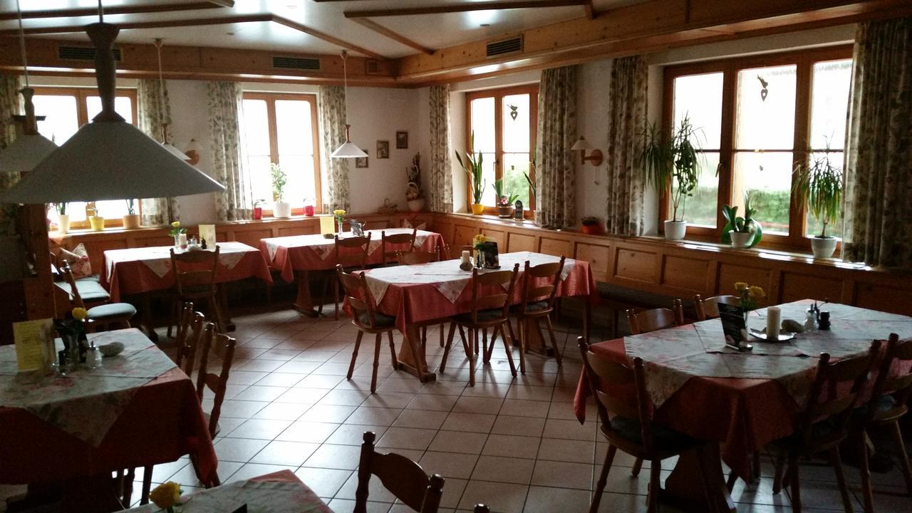 Gasthof Zur Frohen Einkehr Reichardsroth Bagian luar foto